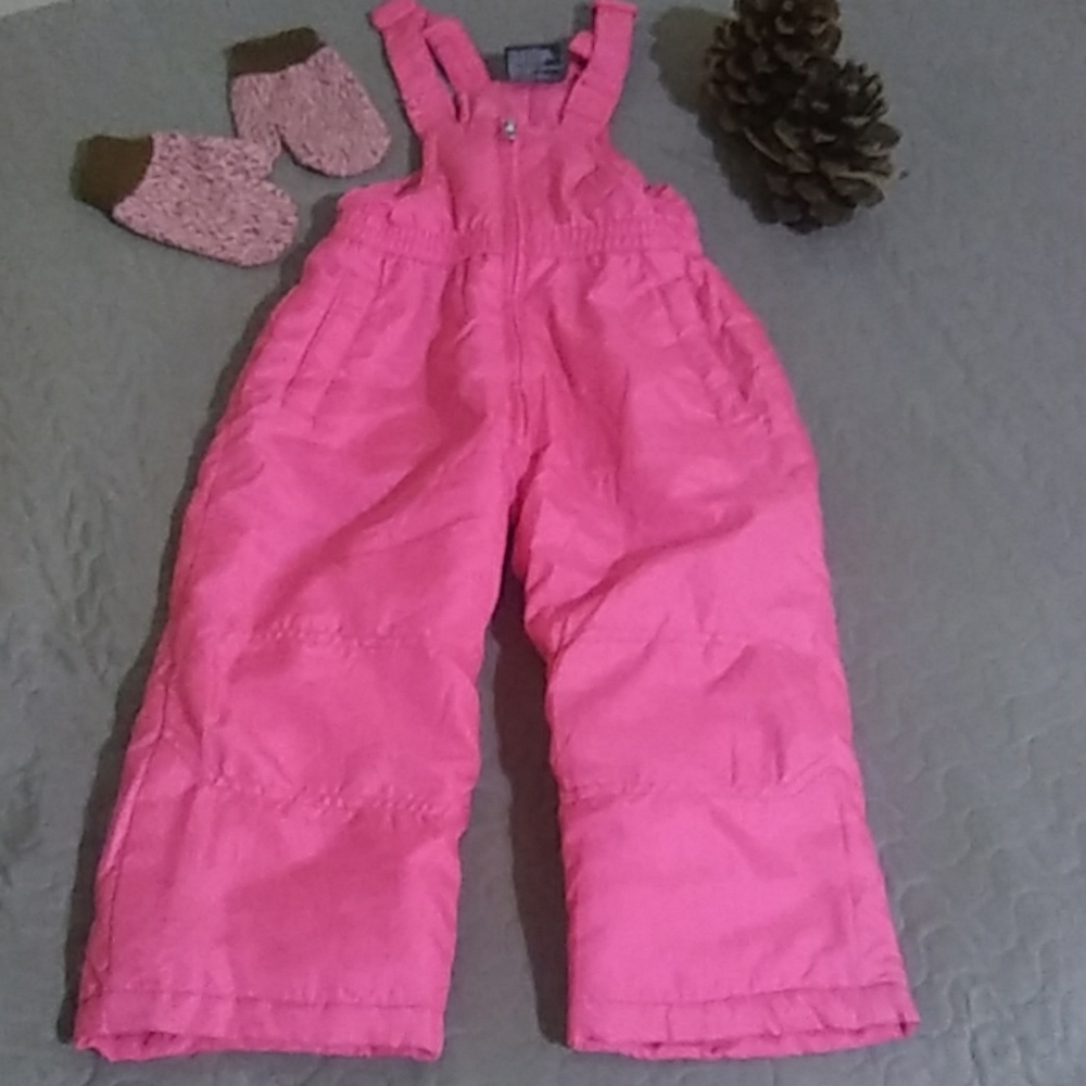 Girl's Snow Pants & Mittens